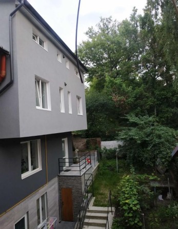 Продаж будинку з ремонтом, поруч Стрийський парк - фото 1