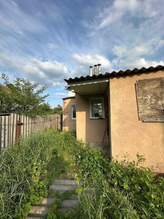 Продам півбудинку, 10 хвилин від метро Індустріальна (Пролетарська) - фото 1