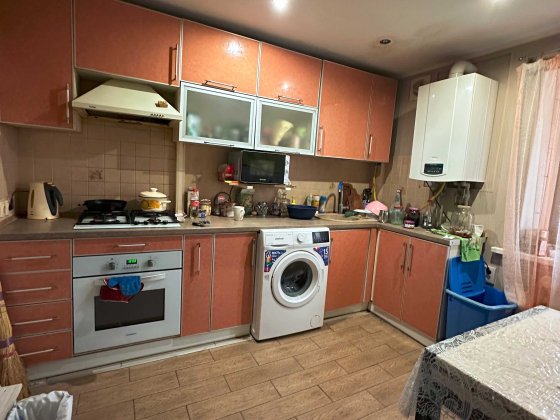 Продам капітальний житловий будинок 65м2 10 хвилин метро Індустріальна Харьков