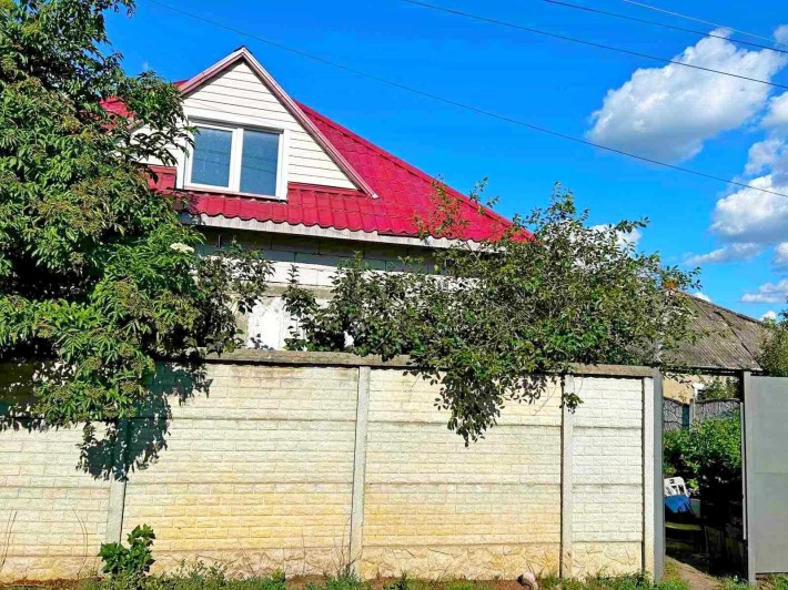 Продам целый дом поселок Жуковского 18000$ - фото 1