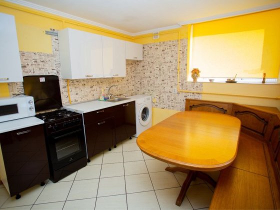 Здається подобово котедж в м.Берегове Берегово