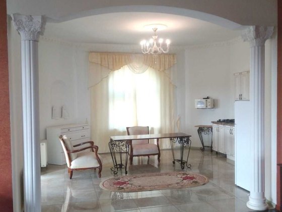 дом посуточно Тихое место уютный интерьер столовая семье или компании Васильков