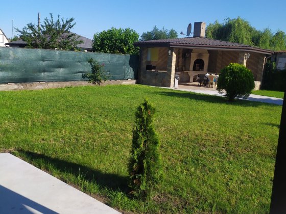 Сдам дом посуточнона Голубом озере Кам'янське