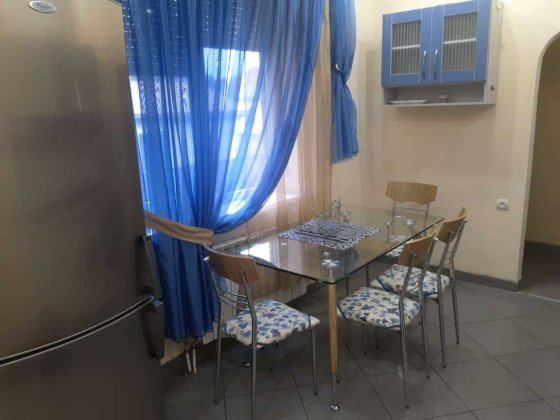 Окремий будинок в центрі(300м-пішохідна зона)з усіма зручностями Мукачево