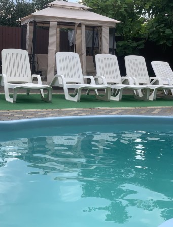 Відпочинок біля басейну Бориспіль - фото 1