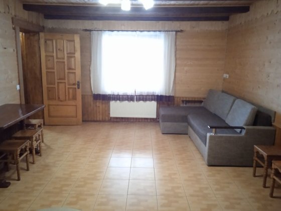 Оренда окремого будинку біля гір та лісу Яремче