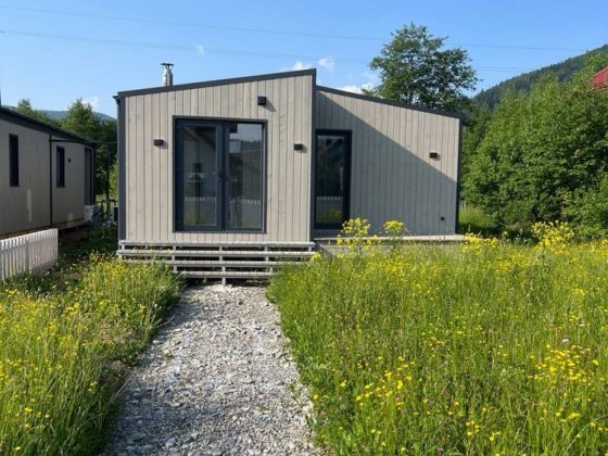 Будинок біля річки подобово в Микуличині Карпати Микуличин