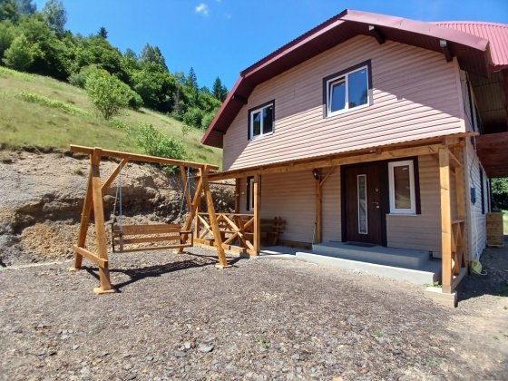 Відпочинок в Славську. Котедж біля лісу Славское