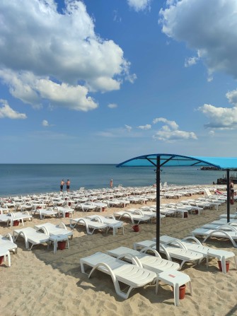 Сдам в аренду дом в Совиньоне. Море в 15 мин.ходьбы - фото 1