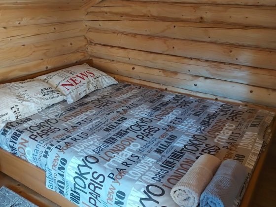 Двух-этажный котедж Дом из бревен (сруб)  Каролино-Бугаз Затока бер Каролино-Бугаз