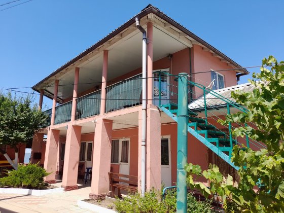 Вільно зараз!!! Здам кімнаты 2-х, 3-х містні. Затока (Кароліно-Бугаз) Каролино-Бугаз