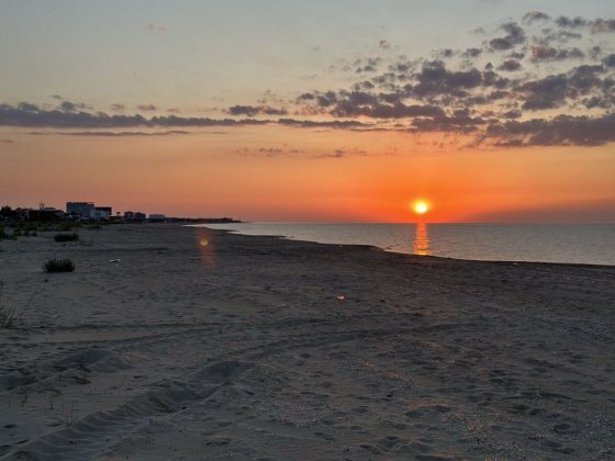 Каролино бугаз ! Сдам уютные номера , в 5 ти минутах от моря ! Затока