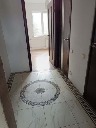 Продам 3-кімн. чешку 5/5 на вул. Каштанова - фото 1