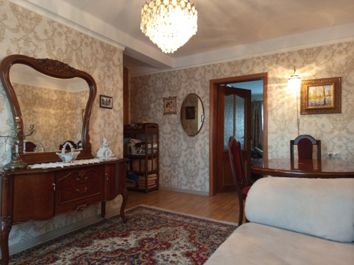 Без % Продам 3-кімн. квартиру, р-н.Оболонь, вул.ГероЇв полку Азов 3 - фото 1