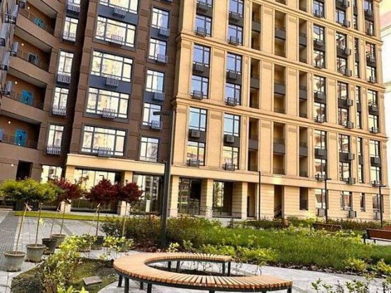 Продаж 3-к квартири  ЖК КАМЕРТОН, вул.Річна 4 Киев