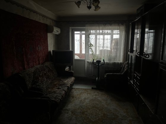 Сдам по суточно 3х комнатную квартиру Доброполье