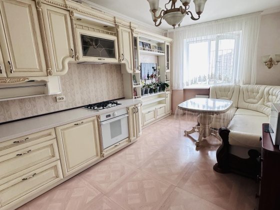 Квартира двокімнатна подобою у моря Черноморск