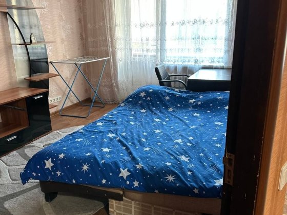 Подобова оренда квартири в центрі міста від власника Кам'янець-Подільський