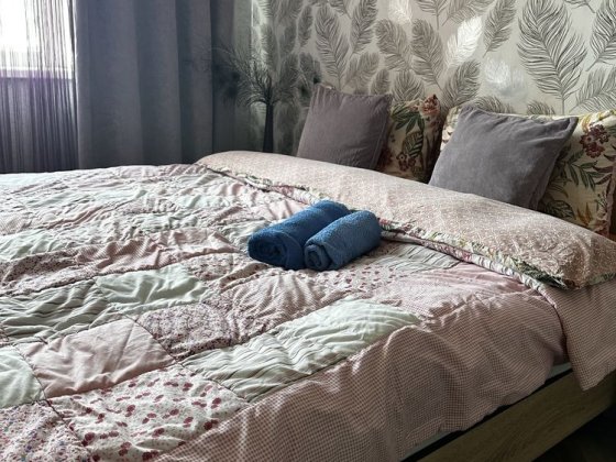 Сдам  квартиру подабово  у центрі міста ( дзвотить на viber) Лозова