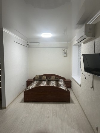 Оренда квартири, довгострокова, подобово. - фото 1