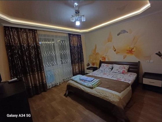 Здаю 2 к.квартиру по вул. Незалежності 2, 9 поверх Миргород