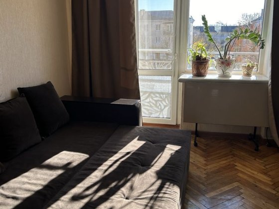 Квартира подобово Шептицький