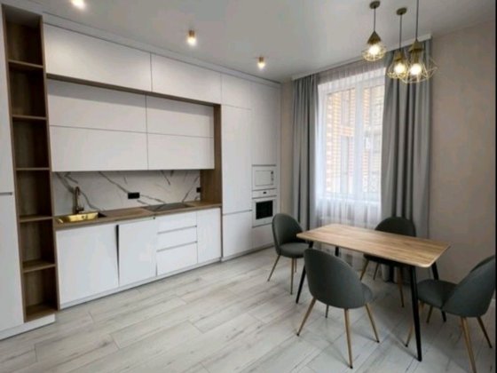 Двокімнатний люкс на Яровиці Луцьк