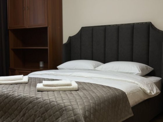 2 к квартира, подобово, центр, Героїв Майдану, самозаселення Черновцы