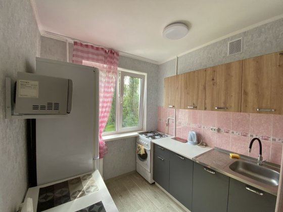 Подобово 2-кімнатна квартира Чернигов