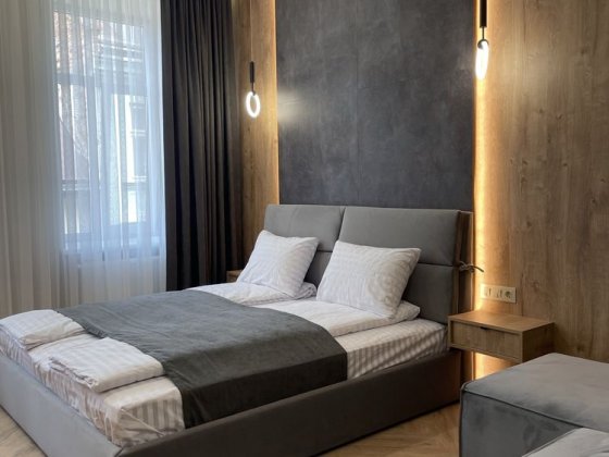 Подобово оренда квартири у центрі міста, вид на Оперний театр Львов