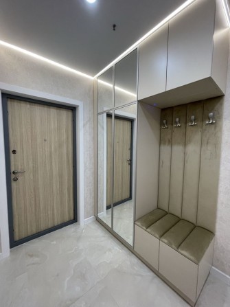 VIP квартира посуточно, полноценная двухкомнатная   «ЖК »Литературный - фото 1