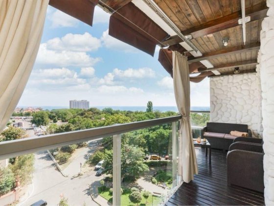 Подобова оренда  | Аркадія | Тераса з видом на парк і море. Одеса