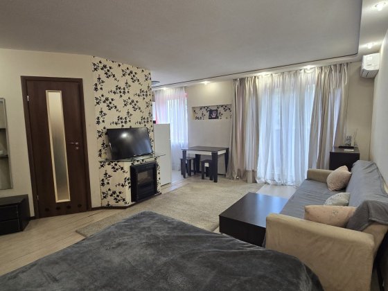 Посуточно, 1 комнатная студия Пр. Науки  19а Харьков