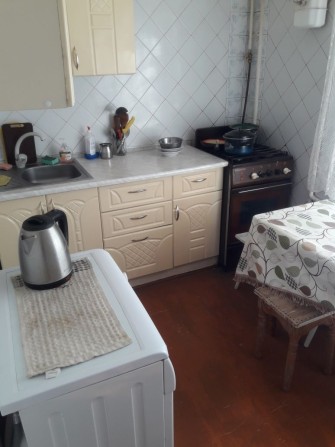 Здам у найм 3 кімнатну квартиру подобово - фото 1