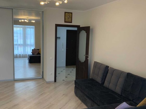 Квартира подобово Винники Винники