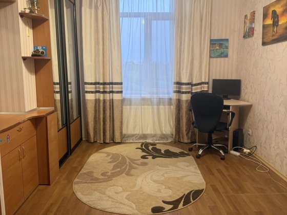 Квартира подобово ЖМ 7 небо Авангард