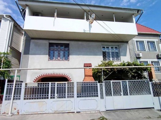 Сдам посуточно в аренду коттедж в Совиньоне возле моря 121 причал. Бурлача Балка