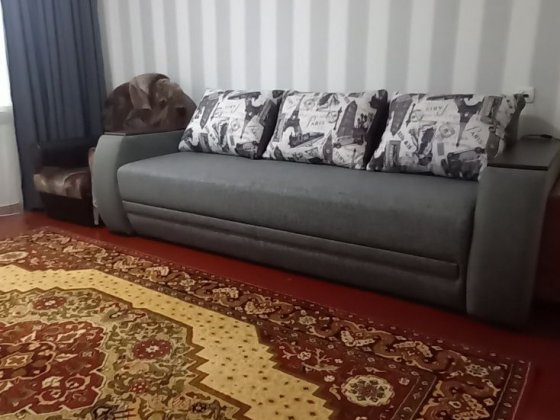 Подобова оренда двокімнатної квартири Корсунь-Шевченківський