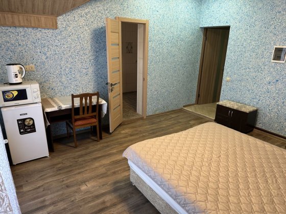 Сдаю кімнату в будинку, свій паркінг, свій санвузол, окремий вхід,