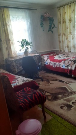 Здається ком для дівчат приватний сектор всі зручності койко міс 2500 - фото 1