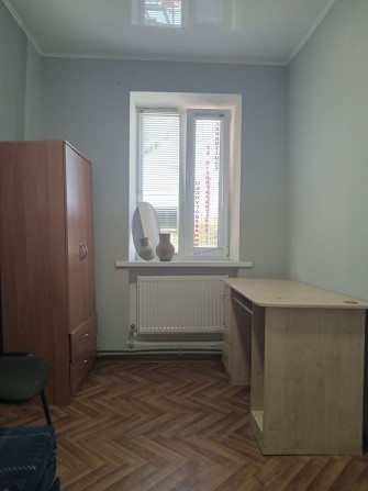 Здам 1 кімнату в будинку по вул. Яновського - фото 1