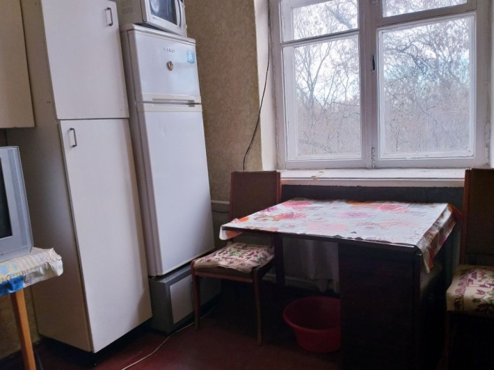 Сдам гостинку,метро Малышева, парк Артема, - фото 1