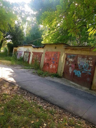 Гараж у центрі здам в оренду Краматорськ р-н СШ25 - фото 1