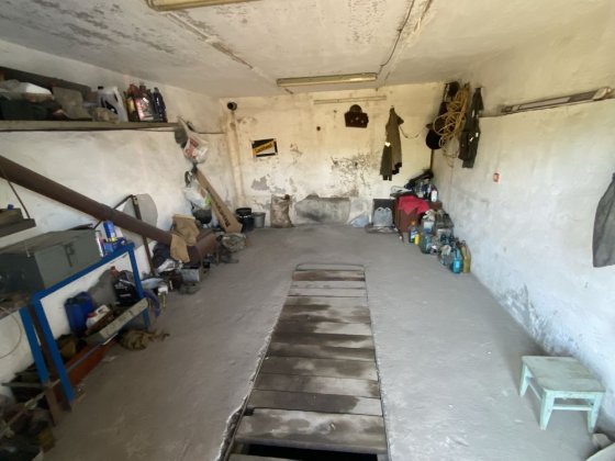 Гараж лівобережний 1 біля мосту Кам'янське