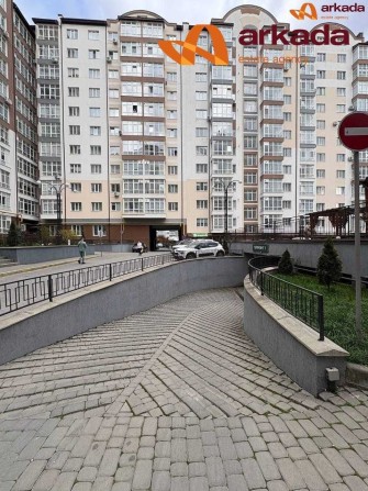 Продаж паркомісця в центрі міста! - фото 1