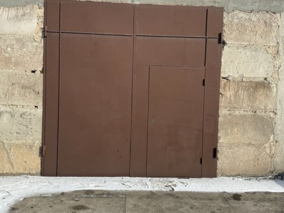 Бокс (гараж) у ГБК «Тілець» 40 м2, в районі 4-ої дитячої лікарні