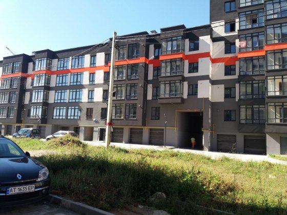 гараж в новобудові Паркове містечко Івано-Франківськ