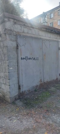 Продам  кап.гараж центр, ул.Мономаха - фото 1