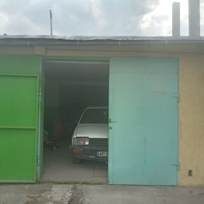 Гараж в кооперативі "Авторута" - фото 1