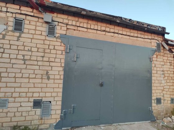 Продаю гараж в кооперативе Металлург Корабельный район Николаев